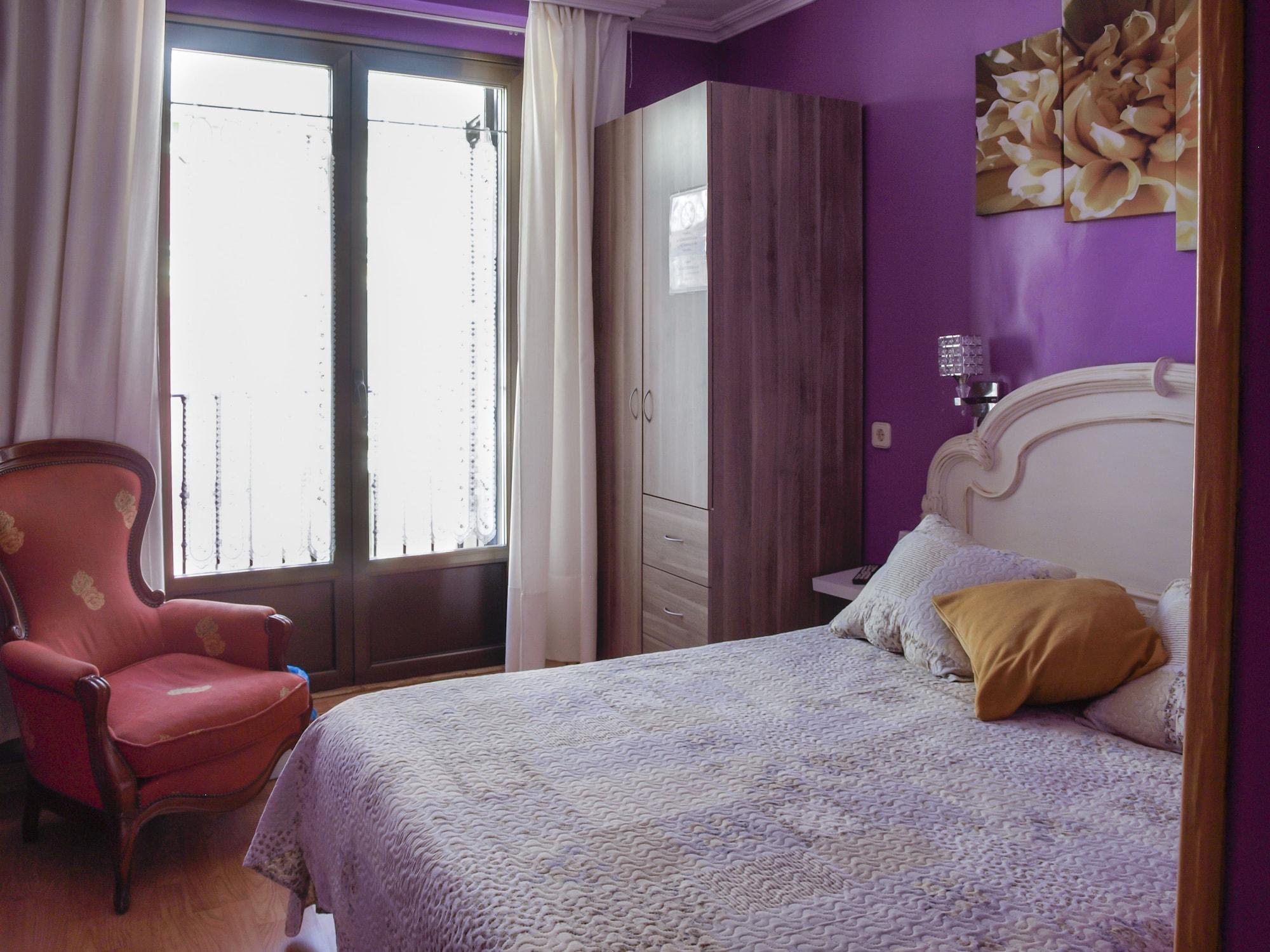 Rc Miguel Angel Madri Exterior foto A bedroom in a Spanish hotel