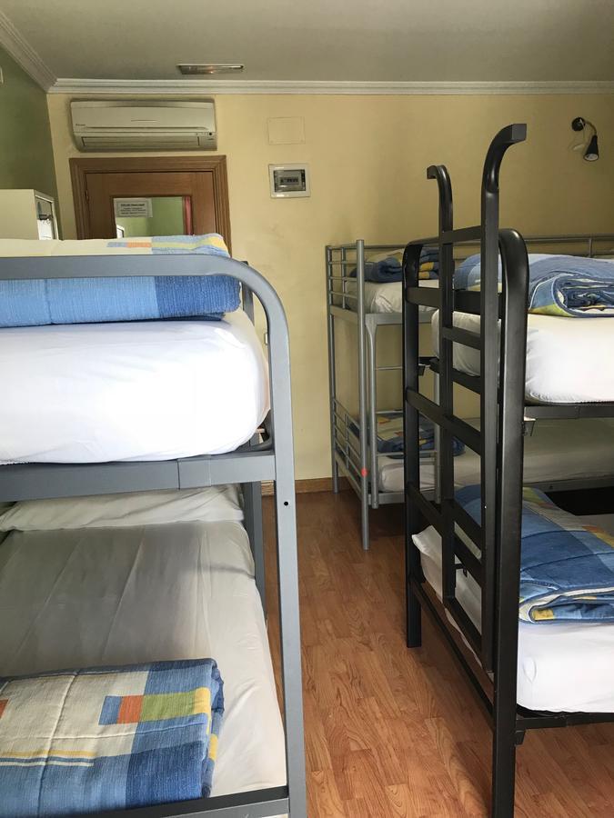 Rc Miguel Angel Madri Exterior foto A typical bunk room